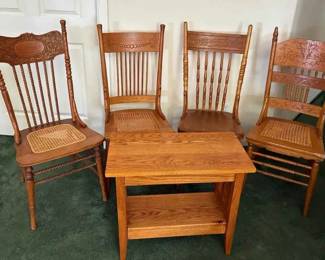 MC152Assorted Vintage Chairs And Oak End Table