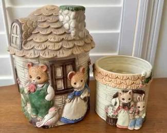 MC157Vintage Takahashi Ceramic Cookie Jar