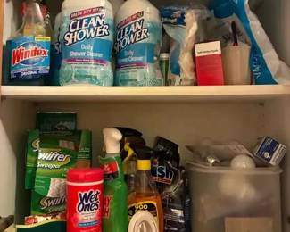 MC116Mystery Lot Cleaning Supplies