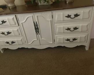 Matching furniture sets