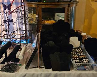 All jewelry display pieces