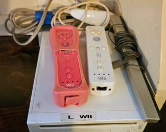 Nintendo Wii & Accessories