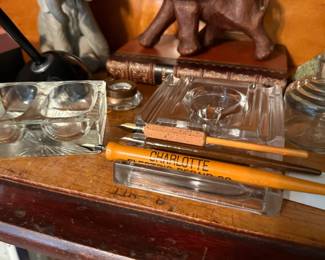  glass inkwell
