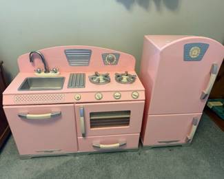 Vintage Kidkraft kitchen