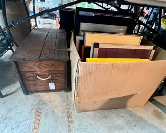 wood trunk, frames