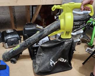 Ryobi 40V Vac Attack Cordless Leaf Vacuum/Mulcher