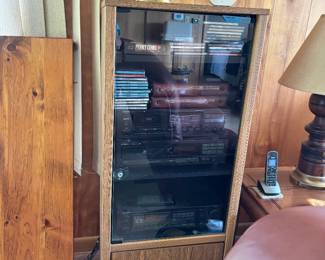 Onyko Stereo components and cabinet