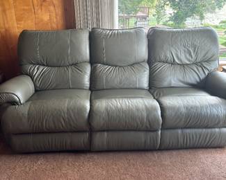 Like new reclining (both ends) Lazy Boy Sofa