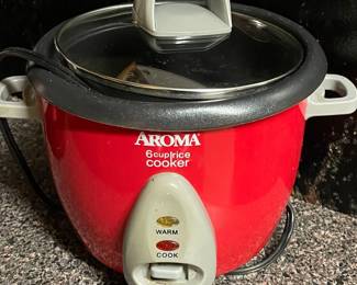 Aroma 6-Cup Rice Cooker