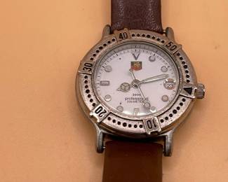 TAG Heuer 3000 Professional 200 Meter Watch