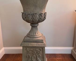 2 piece pedestal urn