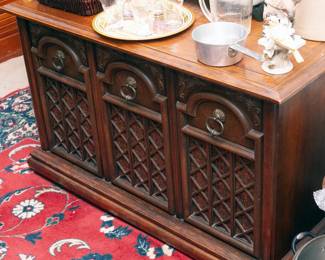 console stereo