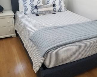 Queen bed
