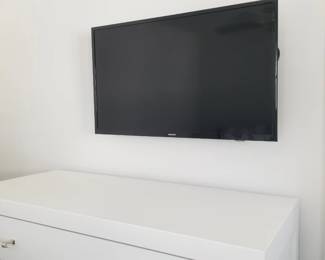 TV with bracket