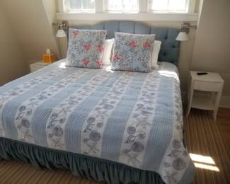 Queen bed with upholstered headboard & footbaord; end tables