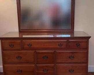 Davis Cabinet Company Solid Wood Walnut Dresser W Mirror