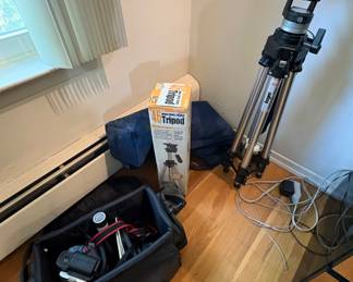 Tripods & Cameras 