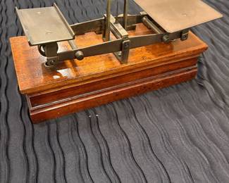 Vintage Scale
