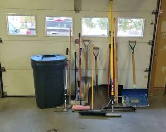 Snow Shovels and Long Handle Tools