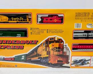 Mehano T340 Thunder Bolt Express Train Set NIB