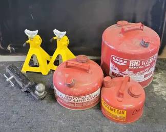 Gas Cans, Jack Stands Receiver Hitch