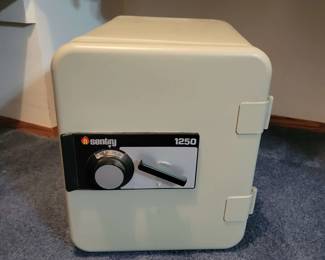 Sentry Combination Safe