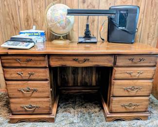 Office Desk More