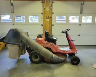 Snapper 33 Riding Lawnmower