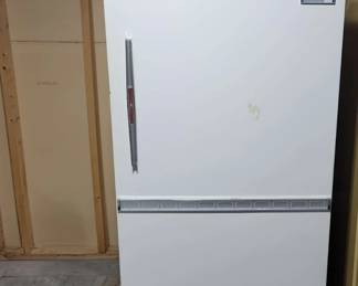 COOp Refrigerator