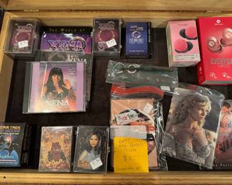 Collectables, trading cards, Buffy, Xena, Star Trek