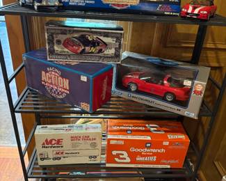Vintage diecast collectable cars