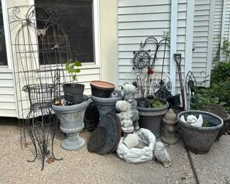 Outdoor Planters Decor