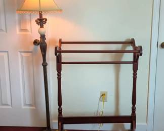 Quilt Rack and Floor Lamp