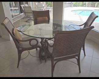 Hooker Furniture Rattan Dinette Set