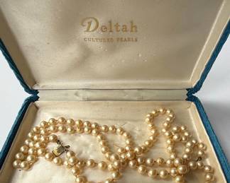 Deltah Simulated Pearl Necklace