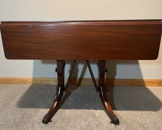 Duncan Phyfe Style Drop Leaf Table