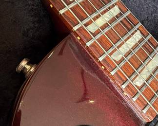 Gibson Les Paul Studio Electric Guitar - Wine Red