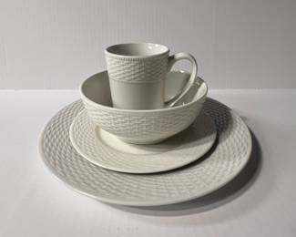 Tabletops Gallery Basketweave Dinnerware Set