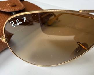 Ray-Ban RB3025 Aviator Polarized Sunglasses