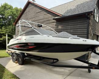 Yamaha AR230 High Output Jet Boat