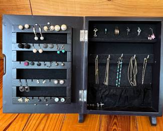 Tabletop Jewelry Organizer with Mirror