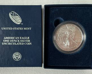 2014-W American Eagle One Ounce Silver Uncirculated Coin with COA