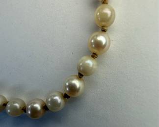 Cultured Pearl and 14k Gold Chain Necklace