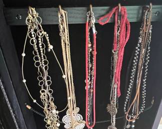 Assorted Fashion Necklace Collection