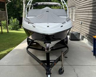 Yamaha AR230 High Output Jet Boat