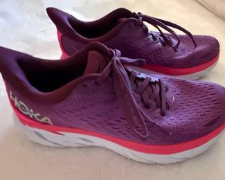 Hoka Clifton 8 Running Shoes