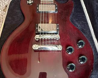 Gibson Les Paul Studio Electric Guitar - Wine Red