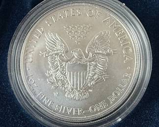 2014-W American Eagle One Ounce Silver Uncirculated Coin with COA