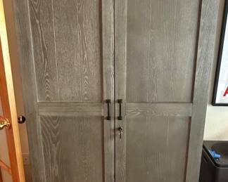 Pottery Barn Westbrook Bar Cabinet