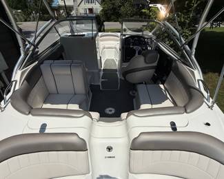 Yamaha AR230 High Output Jet Boat